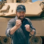 Chuck Norris e Veículos Militares