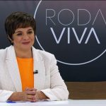 Vera Magalhães frente a frente com Flávio Bolsonaro no “Roda Viva”